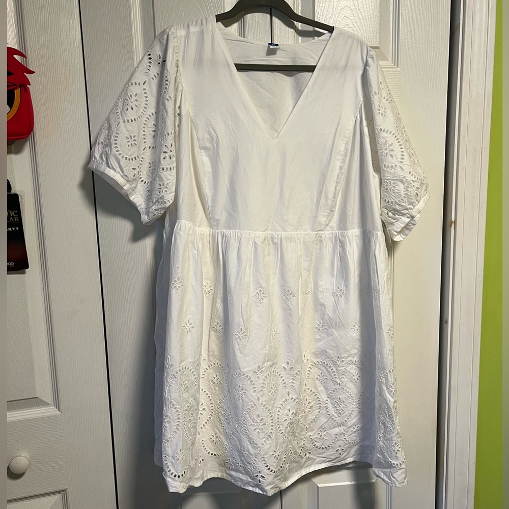 BNWT Old Navy White Eyelet Cotton Mini Dress Size 2X